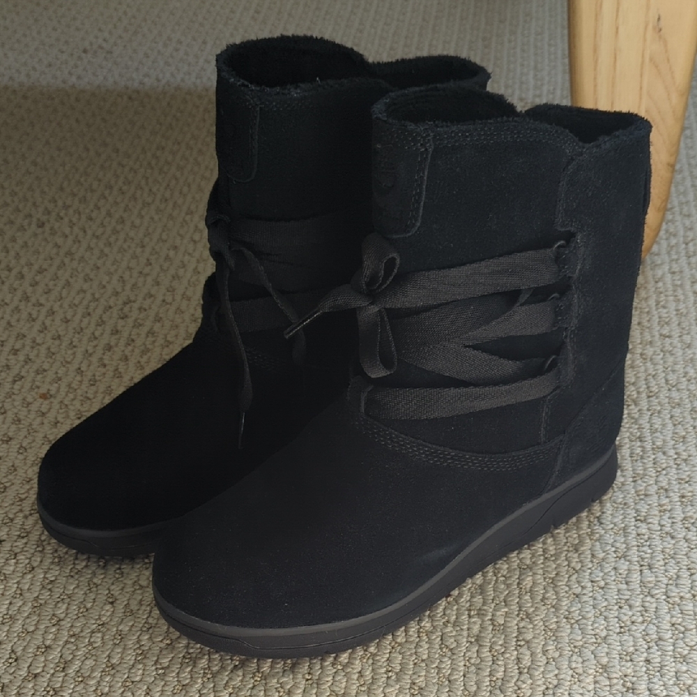 Timberland Black Suede Boots